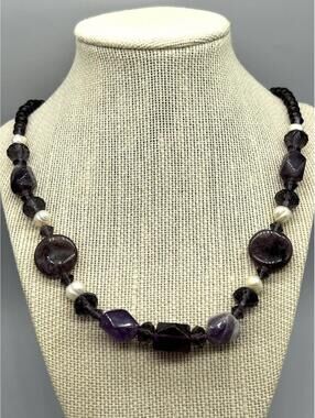 Stunning White Pearl & Purple Amethyst Beads Stone Necklace 21” Adjustable